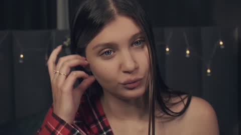 Snapshot of vivid_girls chatting on 01-04-25, 07:02 Nelly and Mari online show from 01-04-25, 07:02