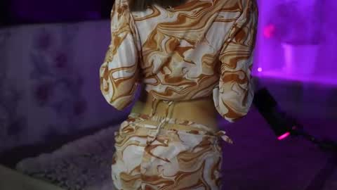 vivien_cutie online show from 09-29-25, 05:40