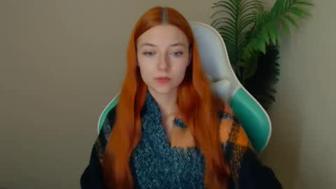 Snapshot of vivien_leight chatting on 11-24-25, 06:40 Vivien online show from 11-24-25, 06:40