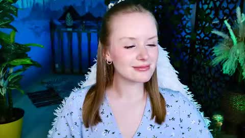 Vivien online show from 06-23-26, 05:27