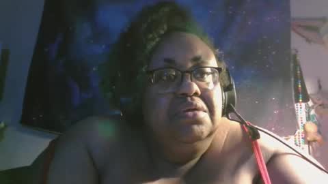 Snapshot of vivvimarionette chatting on 03-06-26, 01:35 vivvimarionette online show from 03-06-26, 01:35