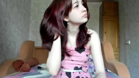 Nika 18 . online show from 05-17-26, 03:26