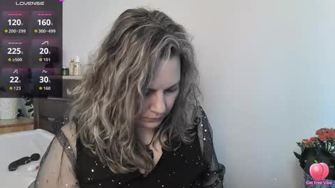 Snapshot of vixenjae chatting on 03-11-26, 07:36 vixenjae online show from 03-11-26, 07:36