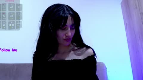 Snapshot of vlad_lola chatting on 10-06-25, 01:25 LOLA online show from 10-06-25, 01:25