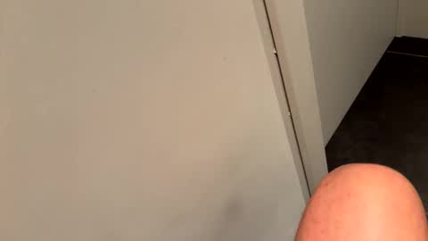 Snapshot of vm93m chatting on 09-26-25, 03:05 John online show from 09-26-25, 03:05