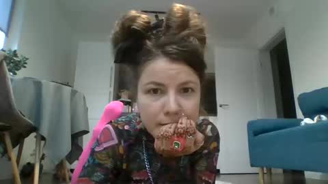 volnushka online show from 11-11-25, 06:13