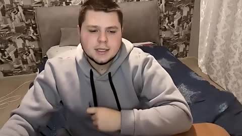 Volshebnik1302 online show from 11-12-25, 01:22