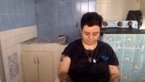 Danny and Ale online show from 01-14-26, 05:51