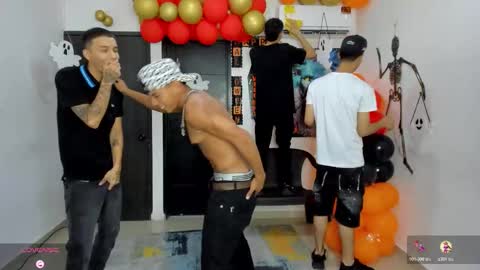 voyeurism_guys online show from 10-26-25, 11:09