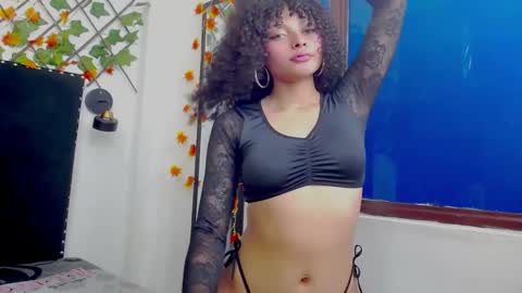 vsamanthaper2 online show from 01-11-26, 07:30