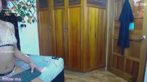 vsamanthaper2 online show from 03-06-26, 09:11