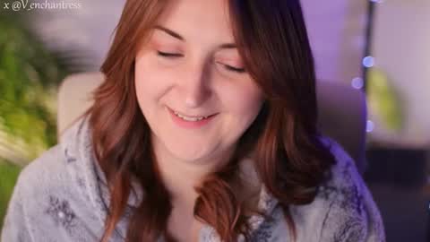 Snapshot of vsecrets chatting on 03-07-26, 08:06 Victoria The Enchantress online show from 03-07-26, 08:06