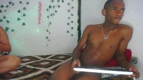 Snapshot of vsleyandlunaper chatting on 05-30-26, 01:25 vsleyandlunaper online show from 05-30-26, 01:25