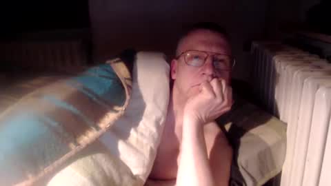 Snapshot of vthomasp719 chatting on 02-17-26, 09:28 vthomasp719 online show from 02-17-26, 09:28