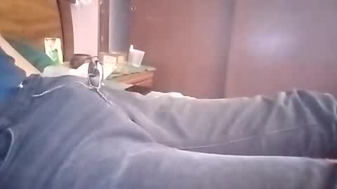 Snapshot of vujadetr chatting on 10-28-25, 07:27 vujadetr online show from 10-28-25, 07:27