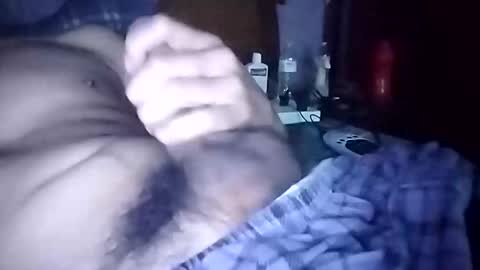 Snapshot of vujadetr chatting on 11-28-25, 06:05 vujadetr online show from 11-28-25, 06:05