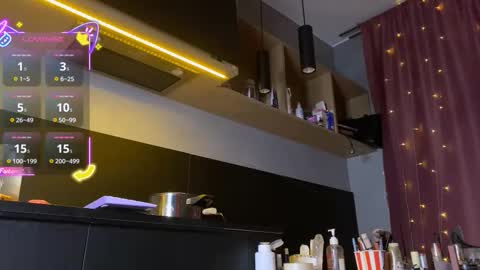 ILONA A week goal new laptop online show from 11-09-25, 10:41