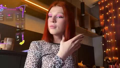 ILONA A week goal new laptop online show from 02-24-26, 08:51