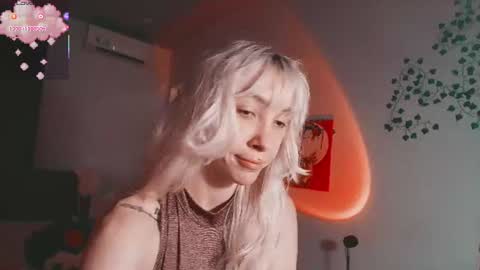 Waifu exe online show from 06-10-26, 07:29