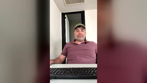 Snapshot of wakiwaki82 chatting on 07-18-26, 11:25 wakiwaki82 online show from 07-18-26, 11:25