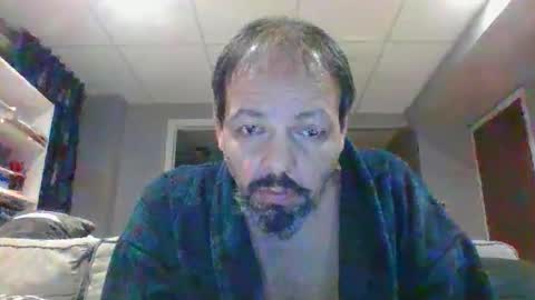 walker033 online show from 11-17-25, 04:29