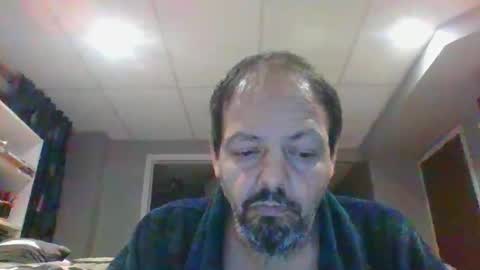 walker033 online show from 11-29-25, 05:32