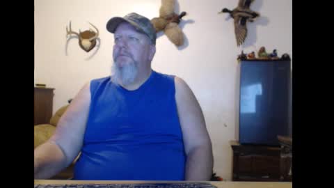 Snapshot of walkingbird chatting on 11-16-25, 01:00 walkingbird online show from 11-16-25, 01:00