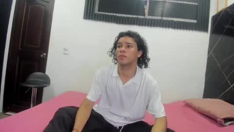 wallis_ online show from 12-03-25, 07:12