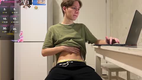 Mark and Tom online show from 03-06-25, 05:22