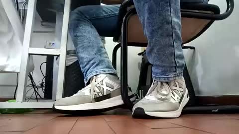 Snapshot of waltherfeet_ chatting on 10-06-25, 07:33 WaltherFeet online show from 10-06-25, 07:33