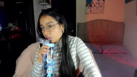 Snapshot of walton_abieca_ chatting on 10-17-25, 05:32 walton_abieca_ online show from 10-17-25, 05:32