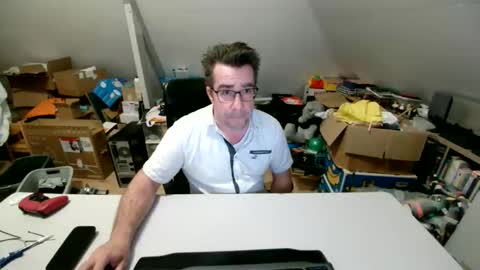 Snapshot of wammes85 chatting on 04-15-26, 05:53 wammes online show from 04-15-26, 05:53