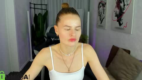 Snapshot of wanda_gomez chatting on 06-01-26, 01:35 Wanda online show from 06-01-26, 01:35