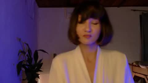 Snapshot of wanderwhitch chatting on 03-14-26, 12:39 Miya online show from 03-14-26, 12:39