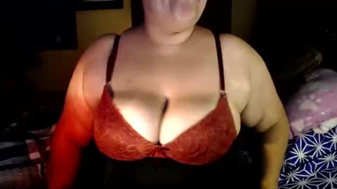 Snapshot of wangda2401 chatting on 03-01-26, 11:01 wangda online show from 03-01-26, 11:01