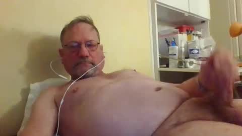 Tibo Love online show from 04-29-26, 09:43