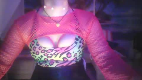 Snapshot of wannafeelitall chatting on 12-22-24, 05:12 Emilia inst  online show from 12-22-24, 05:12