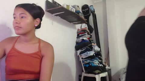 Snapshot of washbag14 chatting on 02-25-26, 05:44 washbag14 online show from 02-25-26, 05:44