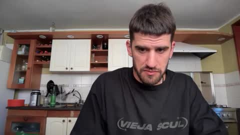 wearetwo online show from 12-18-25, 07:31