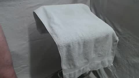 Snapshot of watchingaswell chatting on 12-20-25, 12:45 watchingaswell online show from 12-20-25, 12:45