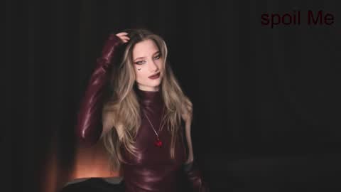 waterfallwoods online show from 12-03-25, 06:43