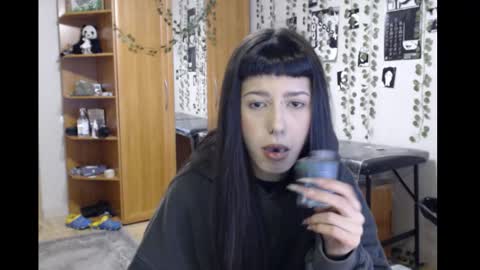 Mina online show from 01-31-26, 11:03