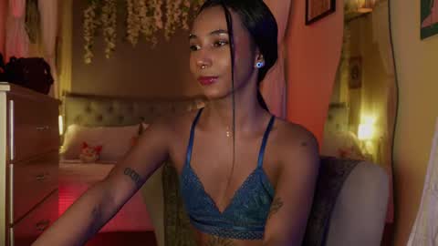 Snapshot of wayuu_goddess chatting on 10-09-25, 07:12 Wayuu Goddess 3 online show from 10-09-25, 07:12