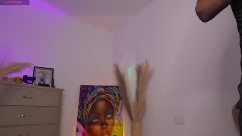 Wayuu Goddess  3 online show from 06-12-26, 08:41
