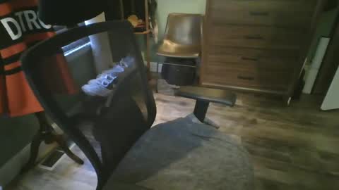 Snapshot of wazooforty2 chatting on 02-07-25, 06:13 wazooforty2 online show from 02-07-25, 06:13