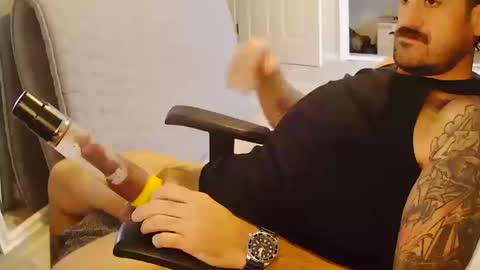 Snapshot of wazooforty2 chatting on 10-11-25, 05:00 wazooforty2 online show from 10-11-25, 05:00