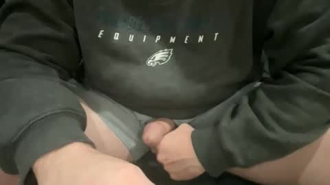 Snapshot of wcrmc chatting on 12-19-25, 05:58 wcrmc online show from 12-19-25, 05:58