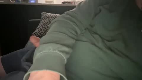 Snapshot of wcrmc chatting on 03-24-26, 02:27 wcrmc online show from 03-24-26, 02:27