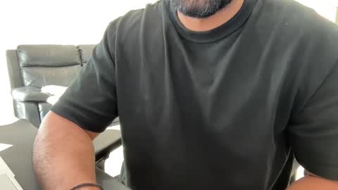 Snapshot of weaponx1 chatting on 02-11-25, 02:03 Weapon X online show from 02-11-25, 02:03