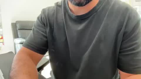 Snapshot of weaponx1 chatting on 03-04-25, 11:32 Weapon X online show from 03-04-25, 11:32